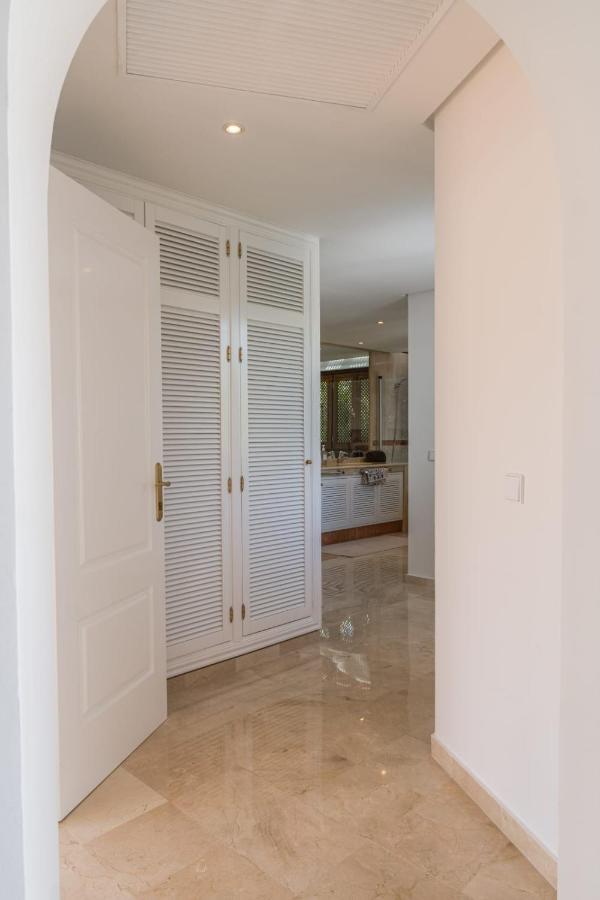 Luxurious Penthouse In Ventura Del Mar Puerto Banus Apartment Marbella Exterior photo